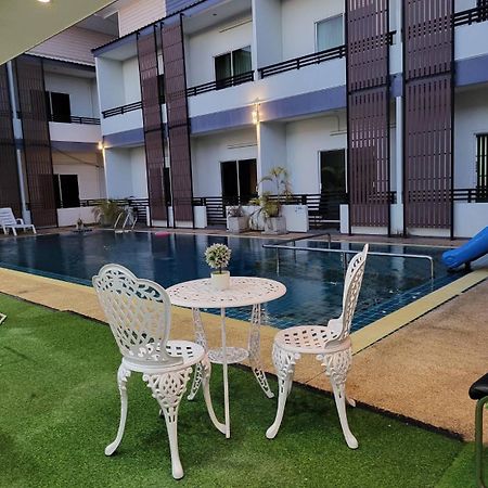 The S.G Hotel Buriram Exterior foto